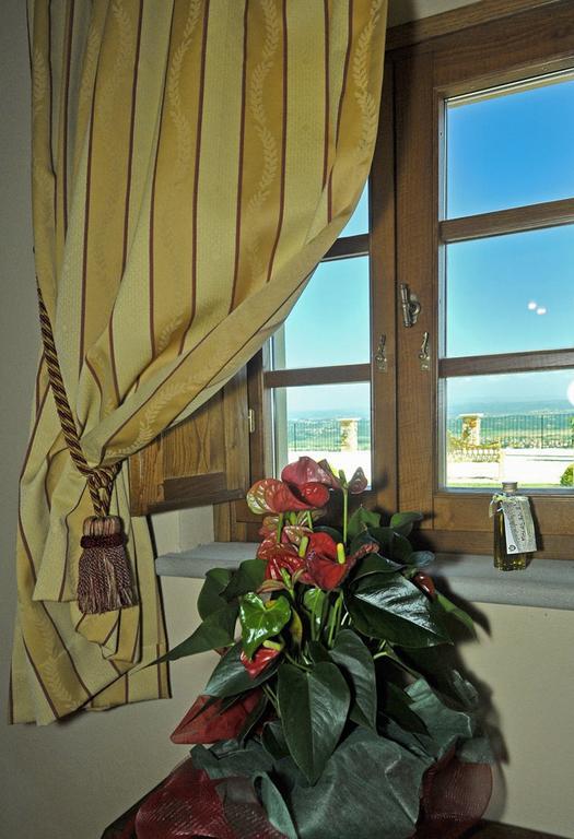 Agriturismo Cima Alla Serra Buti Exteriér fotografie